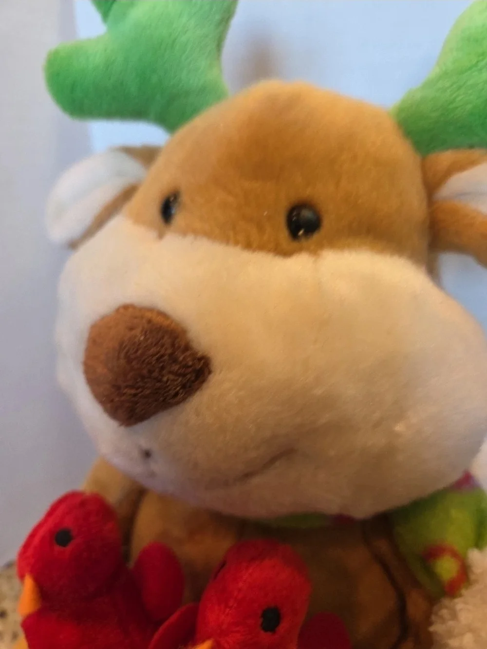 Avon Christmas Animated Plush Reindeer W/ Chirping Birds Deck The Halls Light